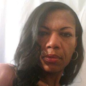 Meet your Posher, Staci